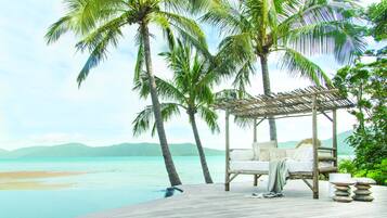 Outdoor pool, open 7 AM to 9 PM, free pool cabanas, pool umbrellas