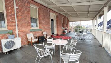 Sundeck