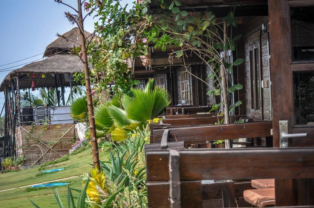 Foto - Lotus Sutra Beachfront Resort