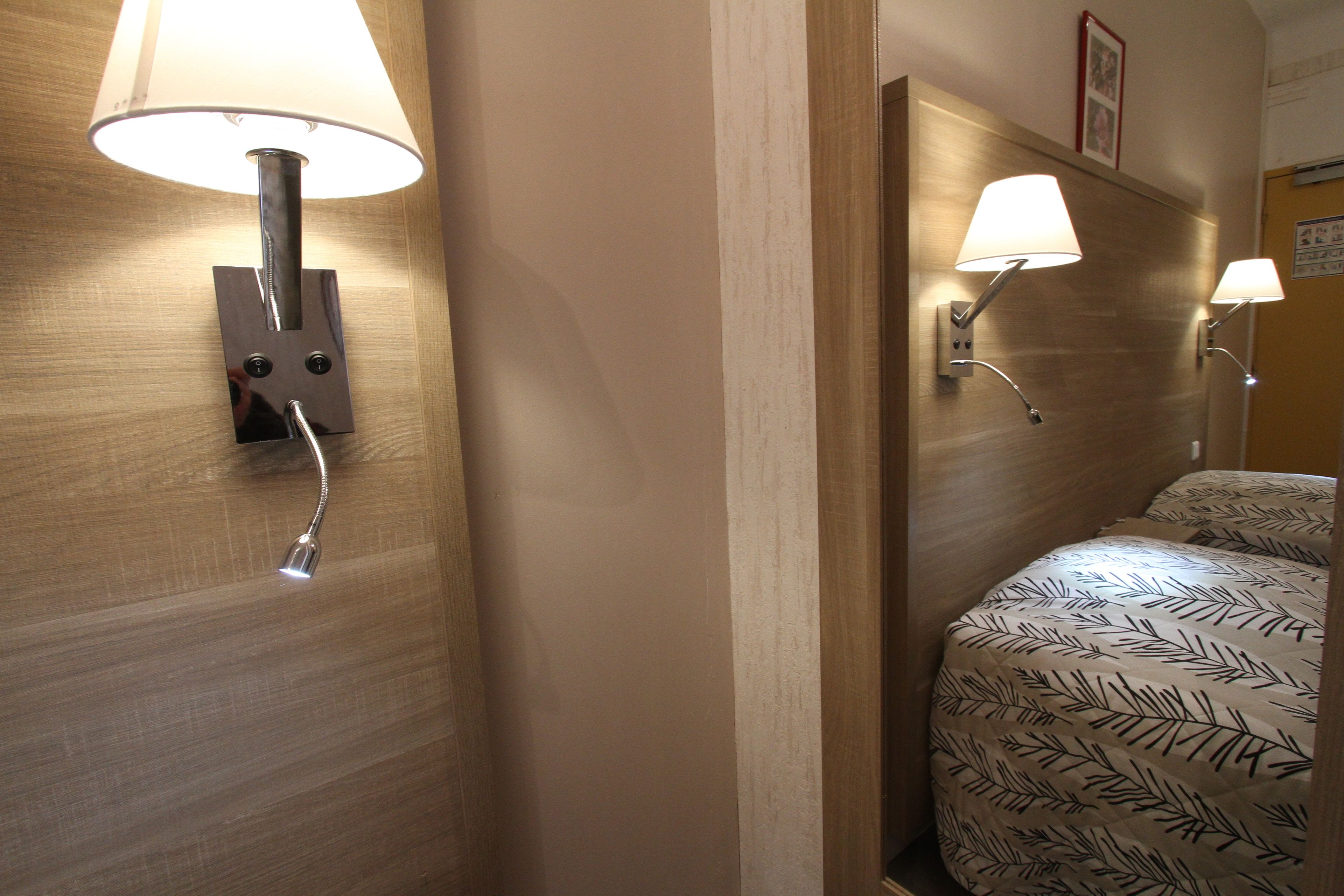 twin room | individually decorated, individually furnished, desk, blackout curtains