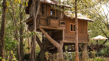Romantic Tree House, 1 King Bed, Garden View | In-room safe, desk, blackout curtains, iron/ironing board