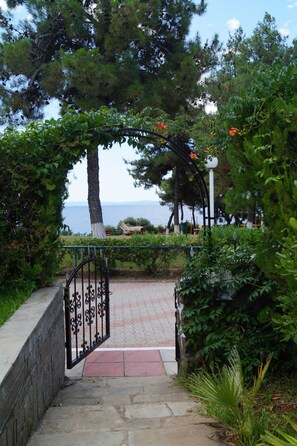 Entrée de l’hébergement 