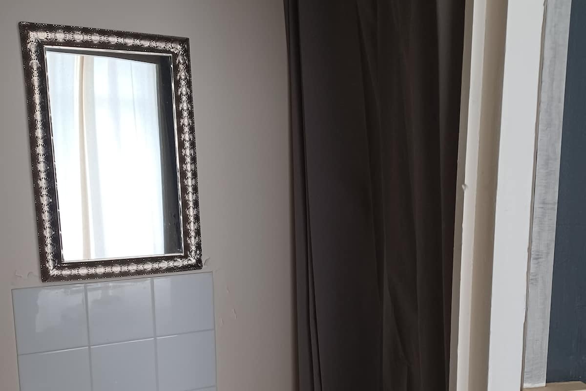 double room | bathroom | free toiletries, hair dryer