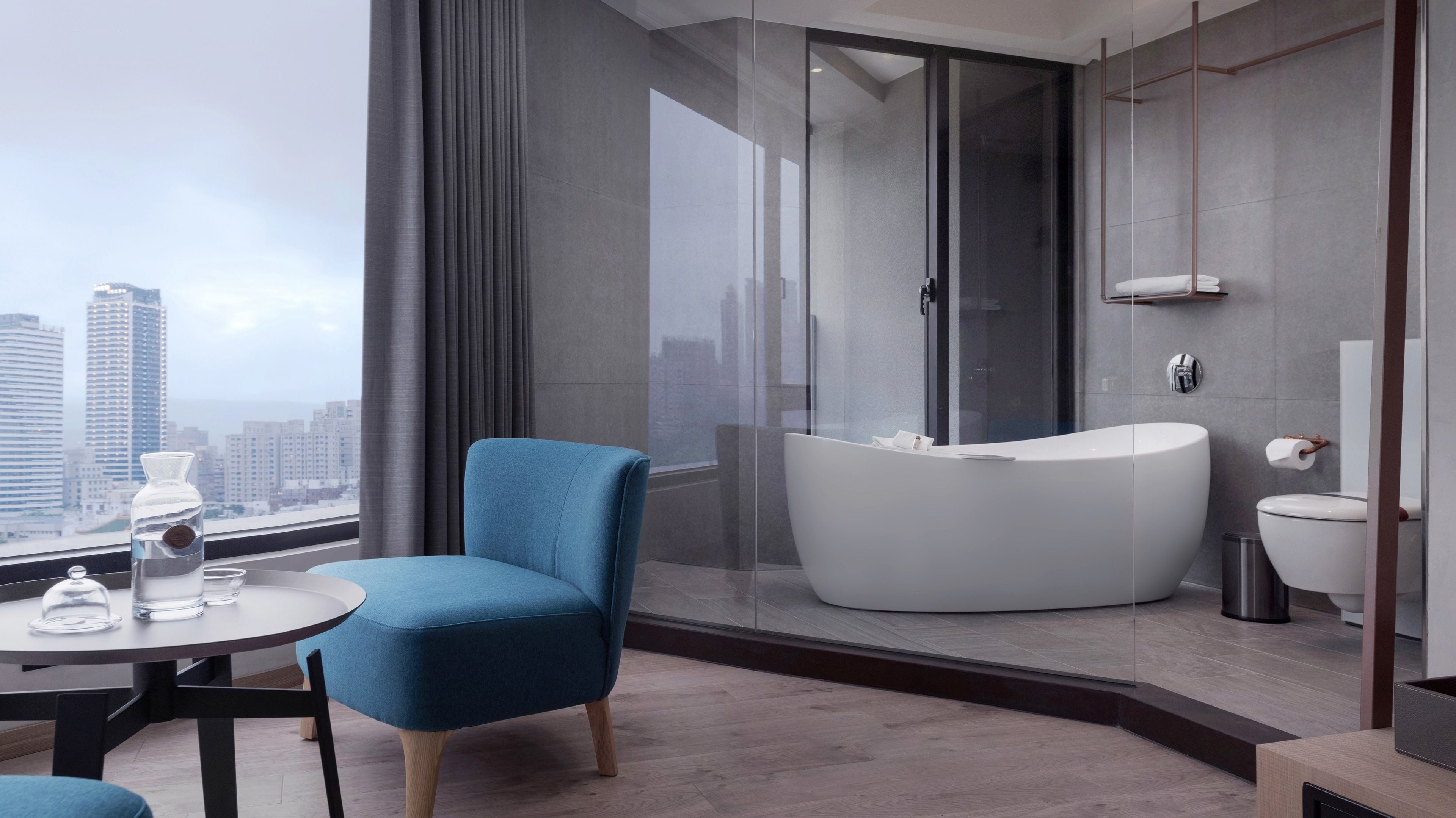 luxury double room | 1 bedroom, premium bedding, free minibar, in-room safe