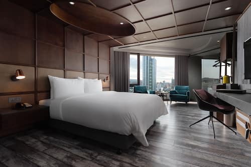 Luxury Double Room | Premium bedding, free minibar, in-room safe, desk