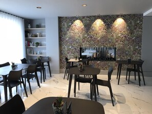 Bar (on property) - Hotel Moya Landete (Landete)