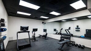 A gym with treadmills, stationary bikes, and dumbbells. - Private Hot tub & BBQ, Shuttle! Luxury Amenities & walk to lifts (Park City)