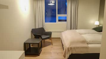 Double or Twin Room, Private Bathroom | Blackout drapes, iron/ironing board, free WiFi, bed sheets