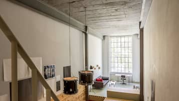 Design Apartment, Berbilang Katil, Kitchen (#2) | Ruang tamu | Meja ping pong