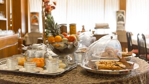 Free daily buffet breakfast - Hotel Miro' (Montecatini Terme)