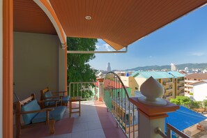 Habitación doble superior, 1 cama King size | Terraza o patio