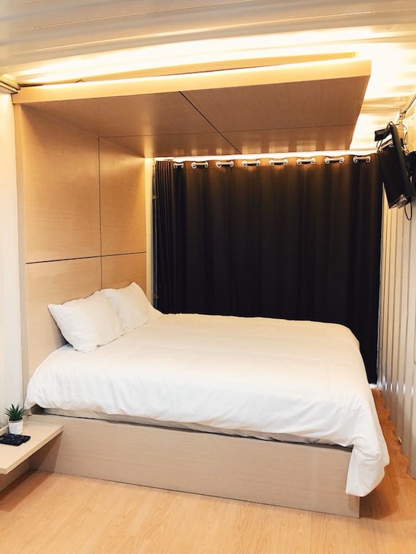 Quarto casal | Cortinas blackout, Wi-Fi de cortesia