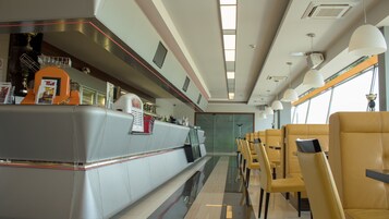 Desayuno buffet incluido todos los días 