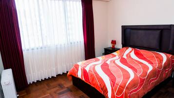 1 bedroom, individually decorated, individually furnished, desk