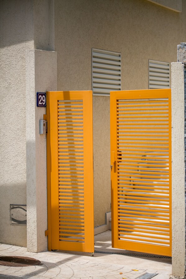 Unclassified image, 1 of 30, button - Gospostina In Apartments (Budva)