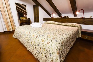 Desk, free cribs/infant beds, free WiFi - Hotel Biancaneve (Sestriere)