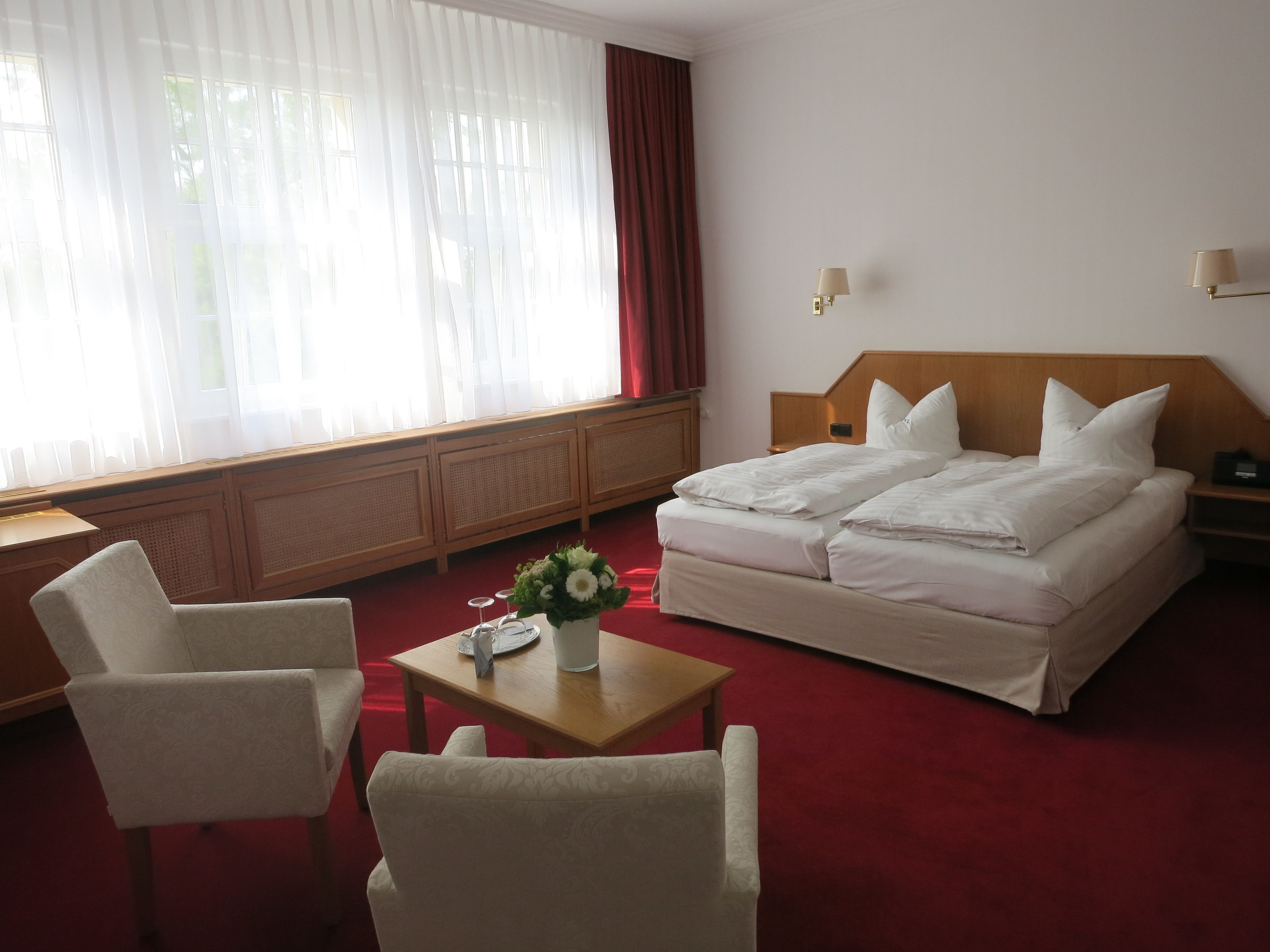 double room | desk, rollaway beds, free wifi, bed sheets