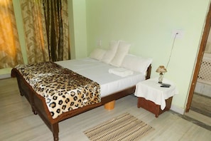 Superior Room | Rollaway beds, free WiFi