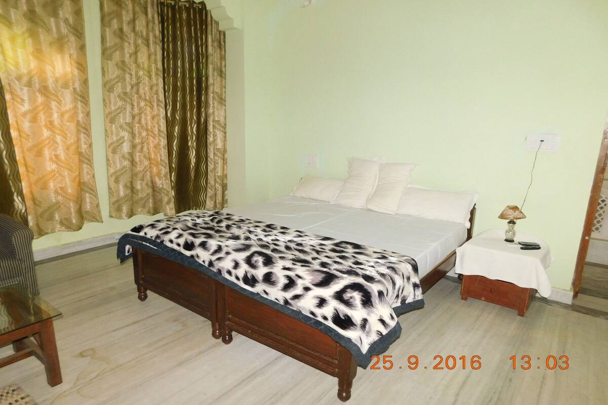 Habitación superior | Camas extra y wifi gratis