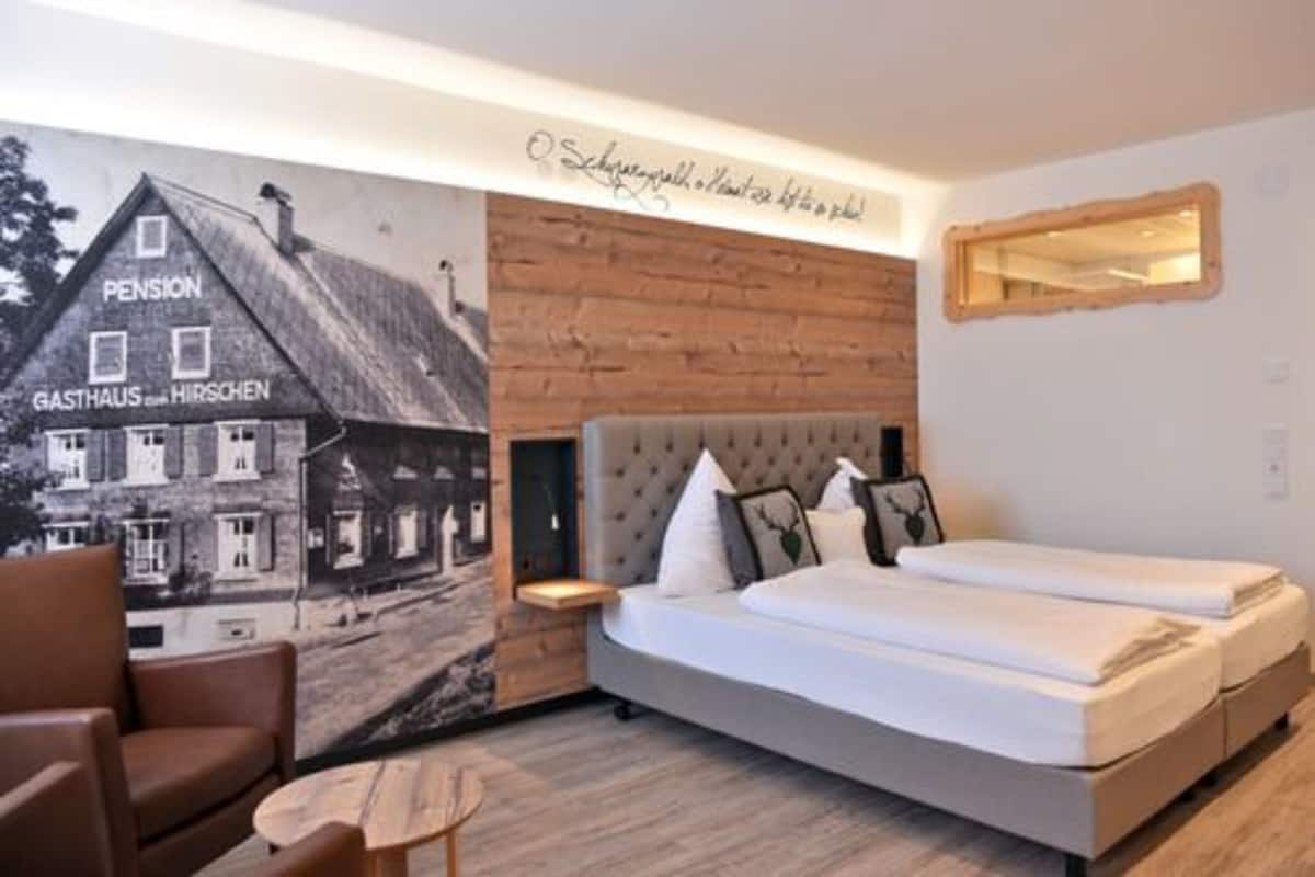 double room | desk, rollaway beds, free wifi, bed sheets