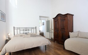 Suíte | Frigobar, cofres nos quartos, escrivaninha