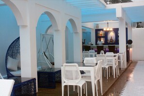 Breakfast area - The Palladium Hotel (Coron)