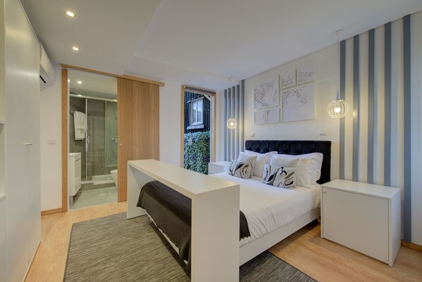 Minibar, caja de seguridad en la habitación y sistema de insonorización