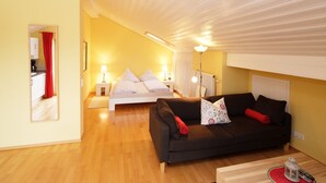 House (4) | Premium bedding, soundproofing, free cots/infant beds, free WiFi - Haus Luna Apartments (Schwangau)