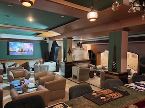 Bar (on property) - Hotel Residency (Jalandhar)