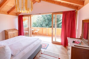 Soundproofing, free cribs/infant beds, free WiFi, bed sheets - Luna Blanca Boutique Apartments (Schwangau)