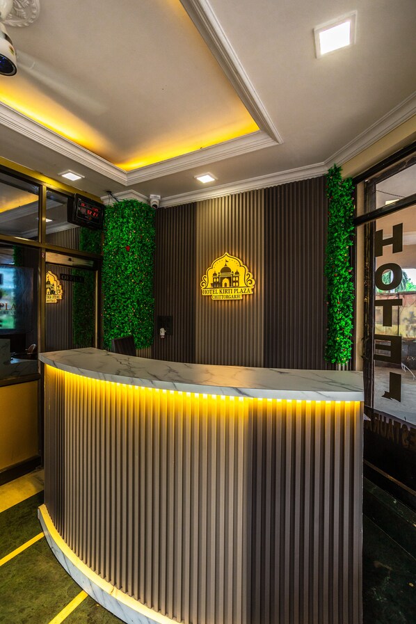 Reception - Hotel Kirti Plaza (Chittorgarh)