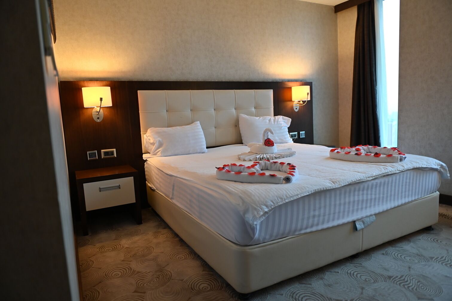 Classic Room | In-room safe, soundproofing, free WiFi, bed sheets