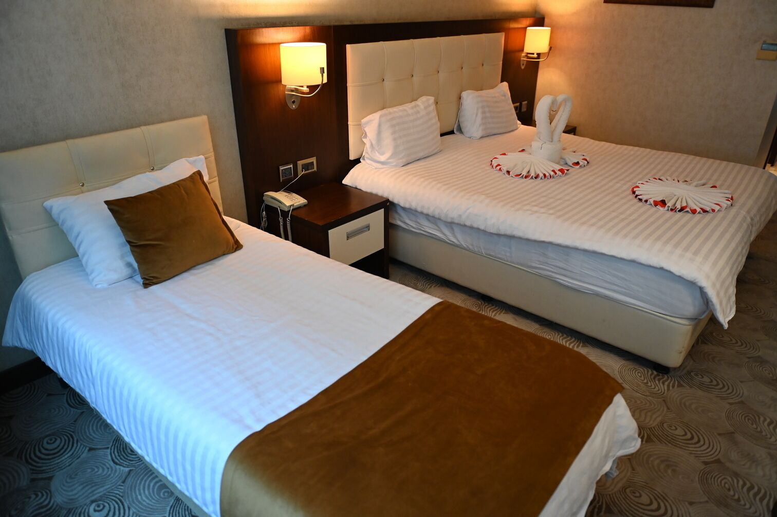 Classic Twin Room | In-room safe, soundproofing, free WiFi, bed sheets
