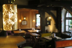 Bar (on property) - Hotel Waldkrug (Delbrueck)