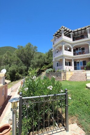 Property grounds - Residence La Scala (Parga)