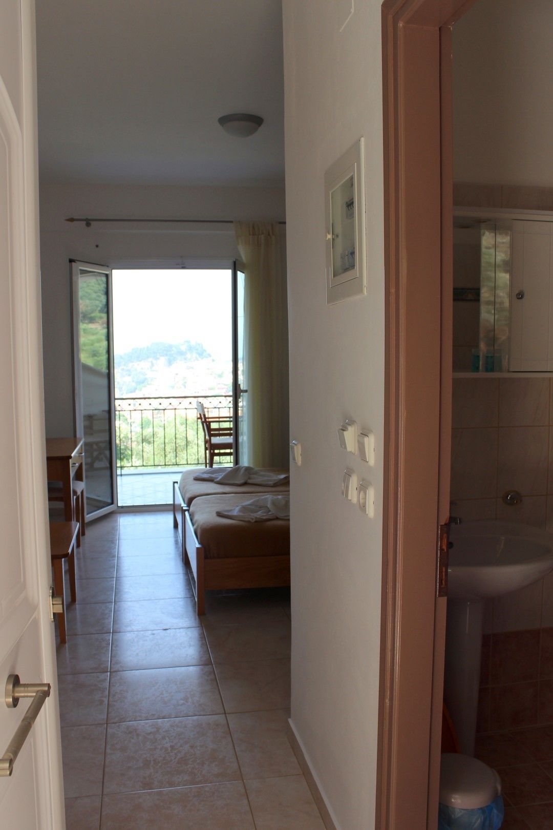 studio, sea view | living area | flat-screen tv