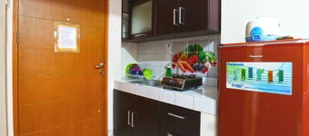 Dewi Depok Apartment Margonda Residence 2 by Zuzu
