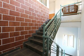 Staircase - Tenacity Guesthouse (West Cirebon)