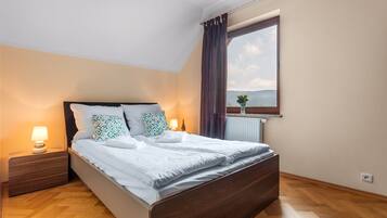 Economy Apartment | 1 bedroom, premium bedding, iron/ironing board, free WiFi