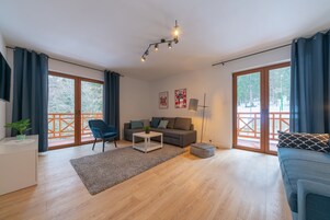 1 多间卧室、高档床上用品、熨斗/熨衣板、免费 WiFi