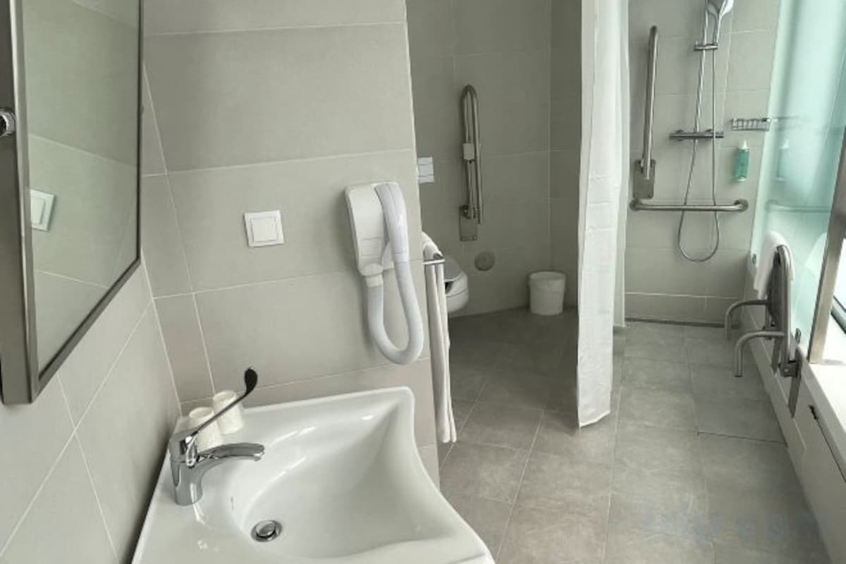 Standard Double Room-Accessible