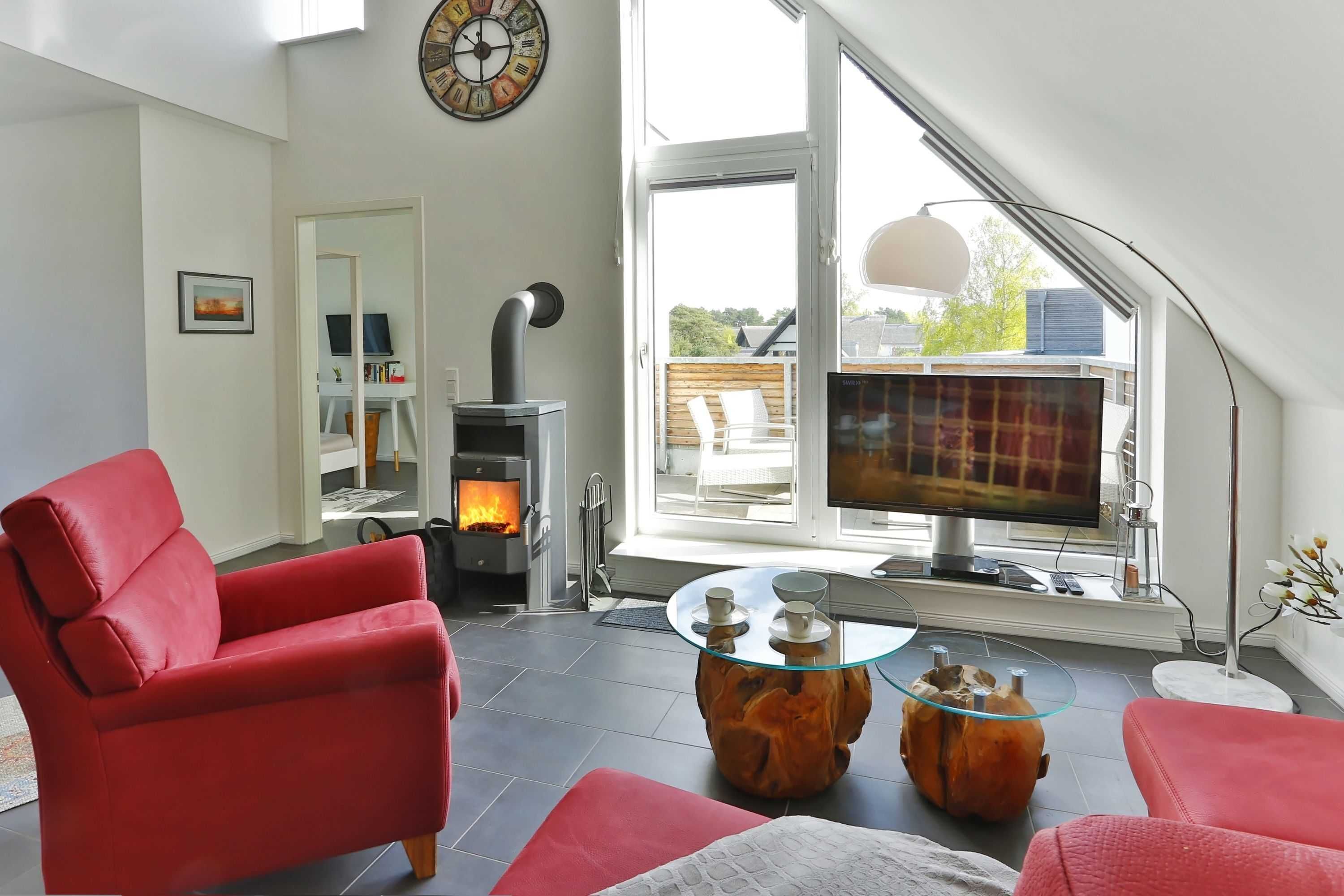 Fernseher, Kamin