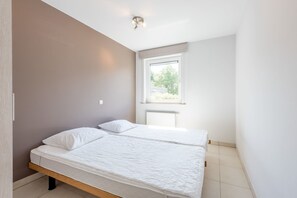 2 bedrooms, iron/ironing board, cots/infant beds - La Poudrière (Koksijde)