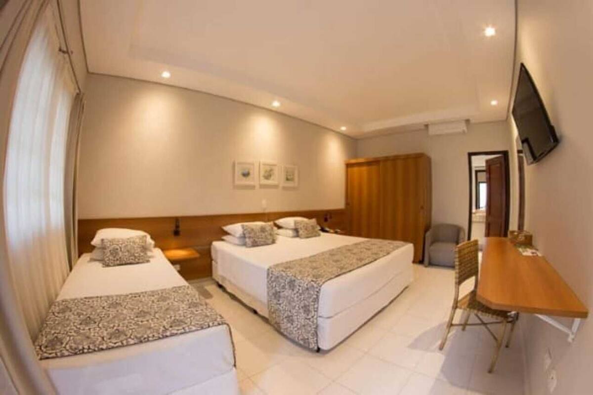 Deluxe Room, Pets allowed
