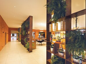 Breakfast, lunch and dinner served - Hotel Terras Altas (Itapecerica da Serra)