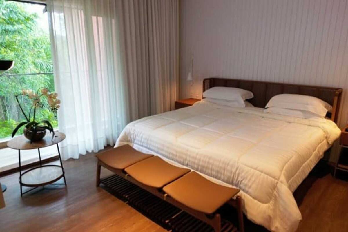 Exclusive Double Room, 1 Queen Bed, Non Smoking, Garden View | Minibar, in-room safe, laptop workspace, blackout drapes