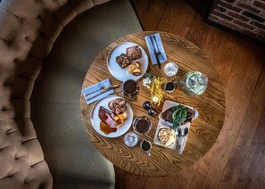 Food and drink - The Cricketers (Saffron Walden)