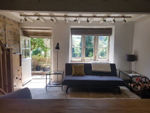 Middlewood Farm Cottage