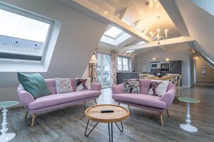 Basic Suite, Ensuite (Plus) | Lounge