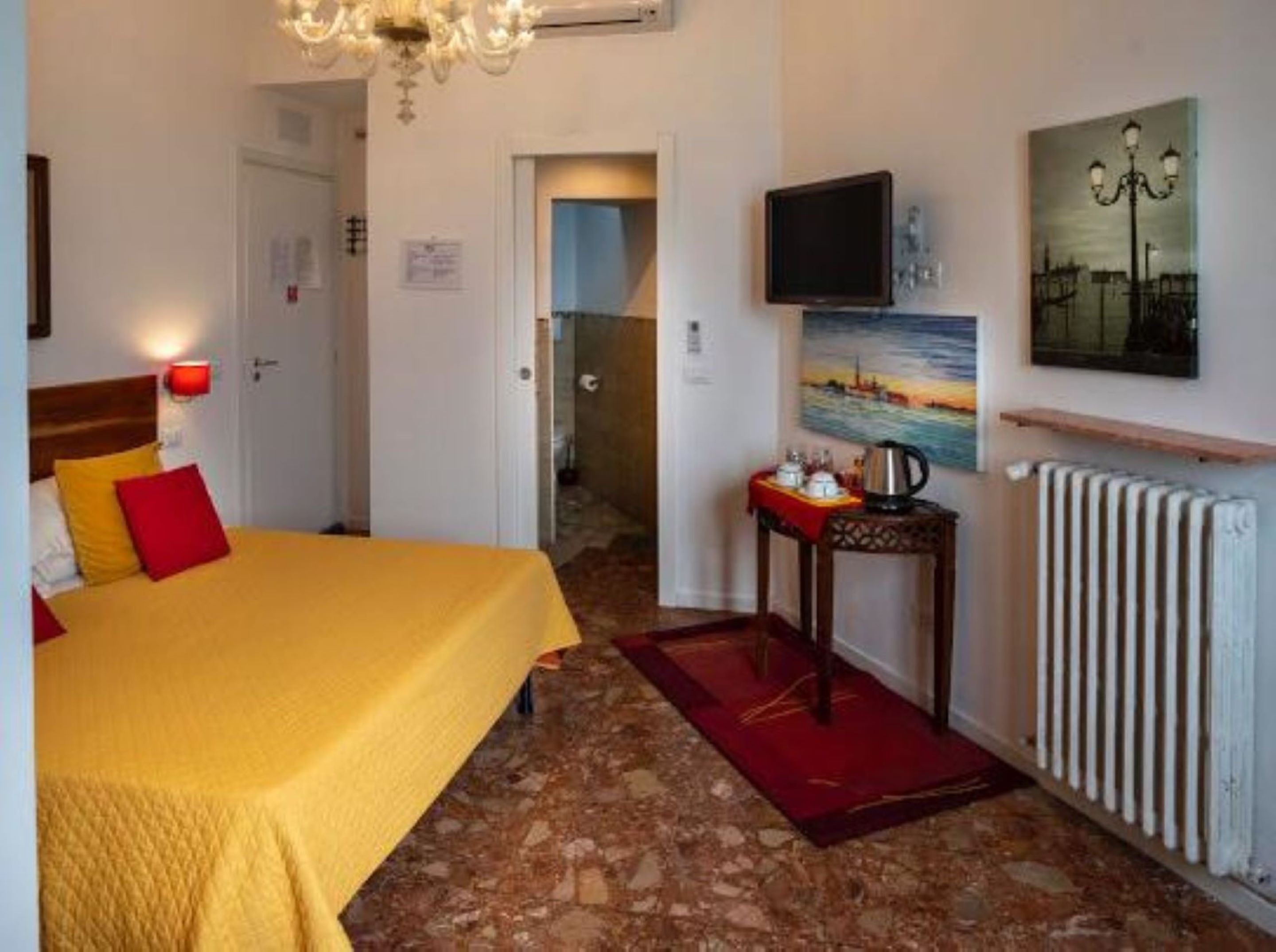 Kamar
